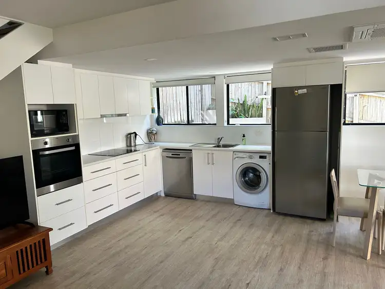 4/7 Selene Street, Sunrise Beach QLD 4567