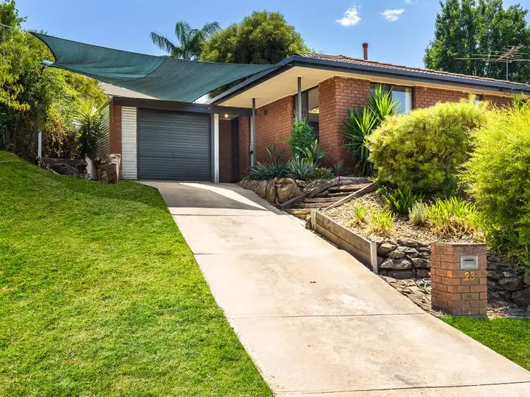 23 Michelle Avenue, Lavington NSW 2641
