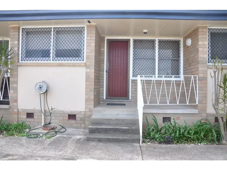 4 Lawson Avenue