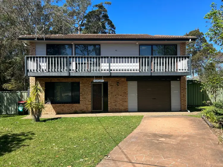 41 Roulstone Crescent