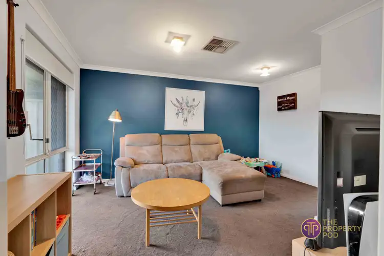 Seventh view of Homely house listing, 1 Baxter Close, Huntingdale WA 6110