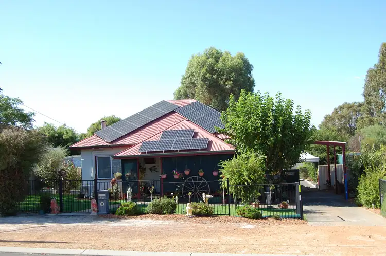 12 Moore Street, Collie WA 6225