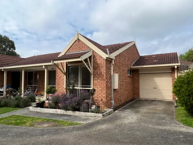 8/38 Livingstone Close, Burwood VIC 3125