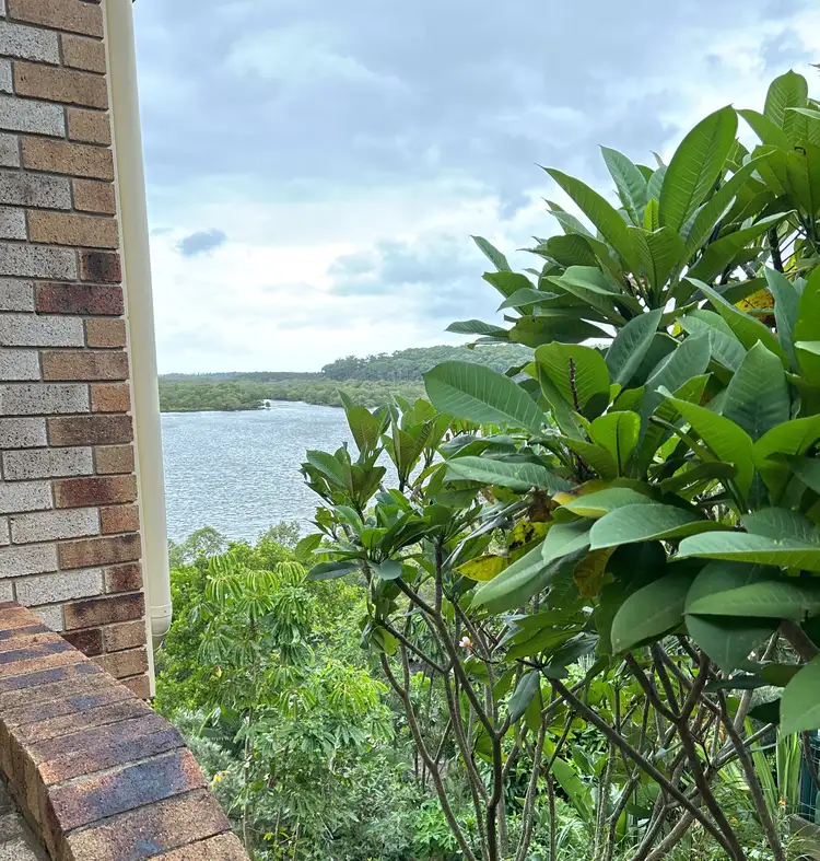 102 Crescent Drive, Russell Island QLD 4184