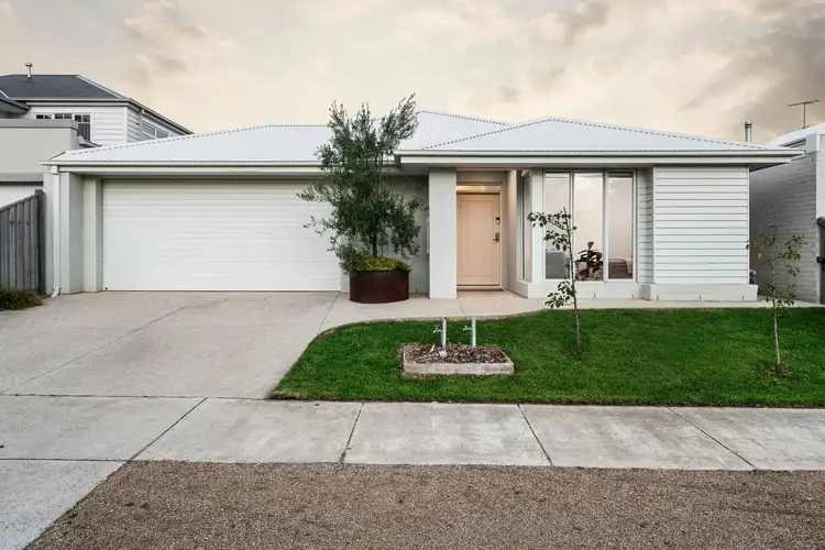 6 Poa Street, Torquay VIC 3228