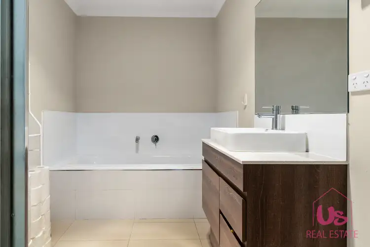 Fifth view of Homely unit listing, 3/2 Russell Street, Cranbourne VIC 3977