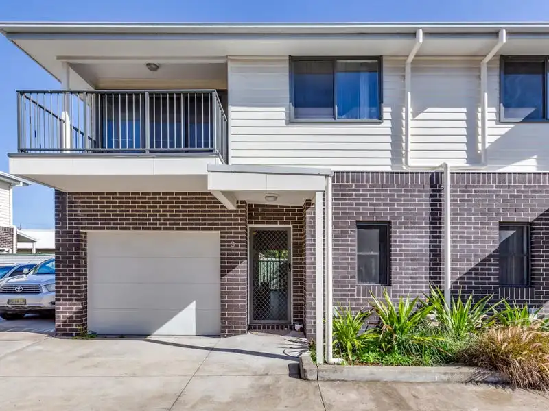 Main view of Homely townhouse listing, 3/411 Main Road, Cardiff NSW 2285