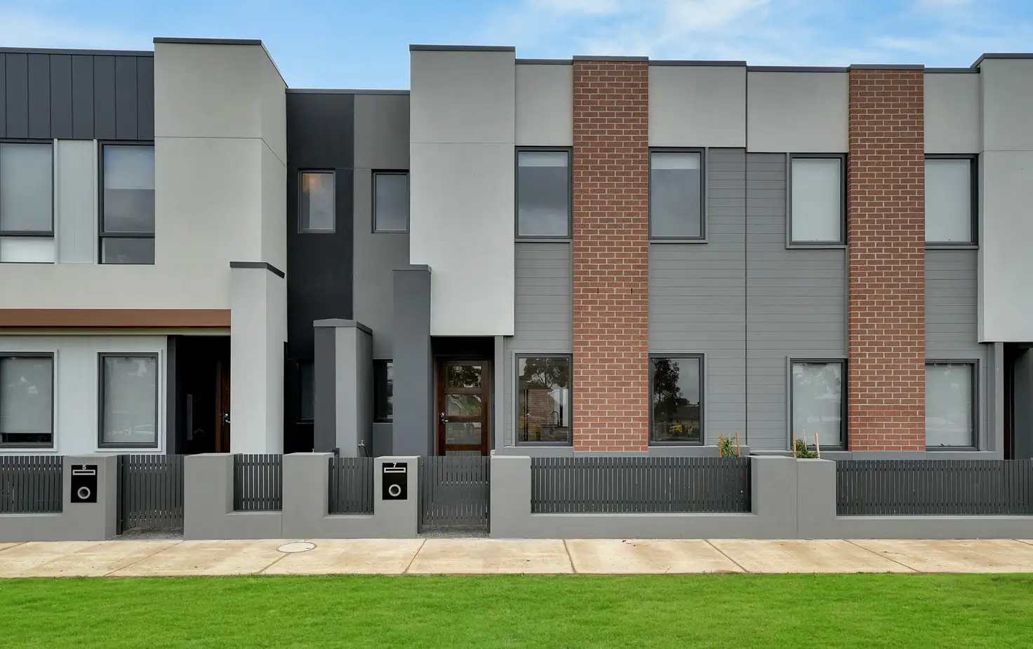 Main view of Homely townhouse listing, 7 Wilby Walk, Wyndham Vale VIC 3024