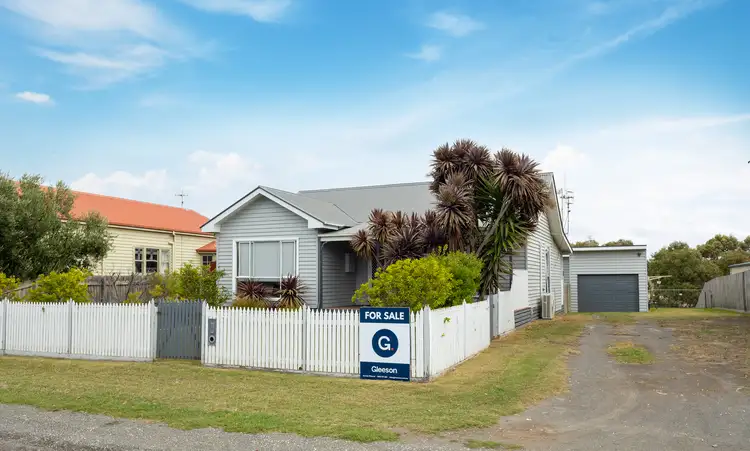 156 Princes Highway, Port Fairy VIC 3284