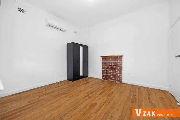 20 Loftus Street, Campsie NSW 2194