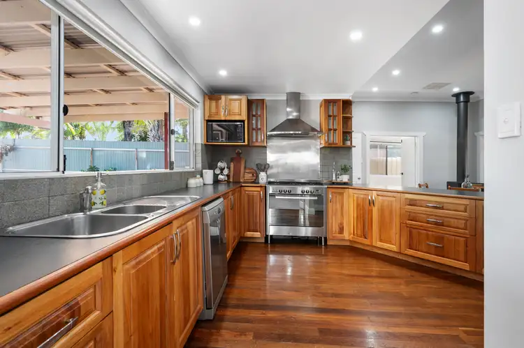 60 Killarney Street, Hannans WA 6430