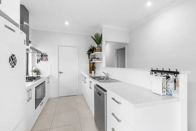 Fourth view of Homely house listing, 92 Fairweather Drive, Piara Waters WA 6112