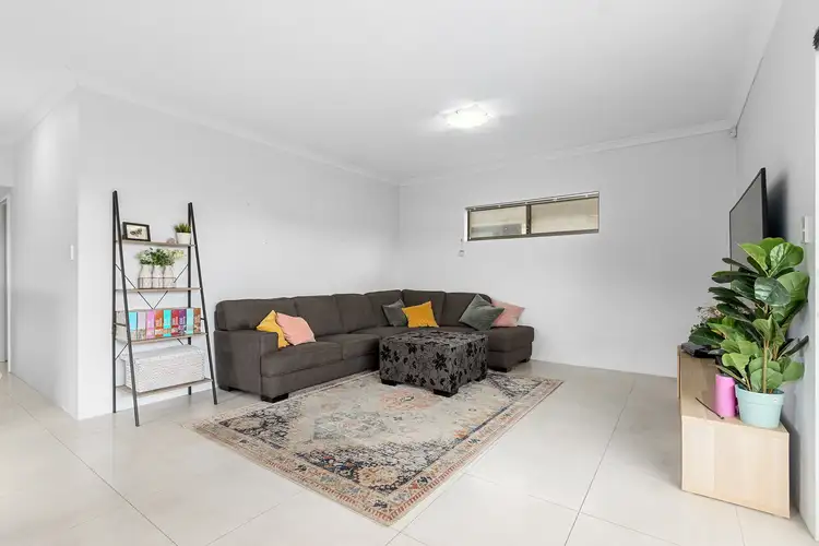 Sixth view of Homely house listing, 92 Fairweather Drive, Piara Waters WA 6112