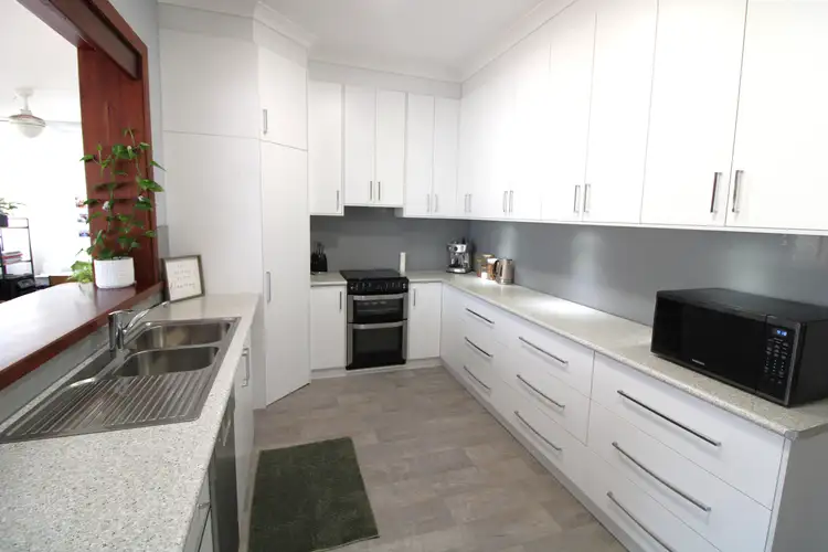 14 LEONORA STREET, Wagin WA 6315
