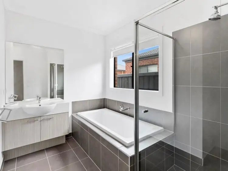 Fourth view of Homely house listing, 28 McArthur Crescent, Armstrong Creek VIC 3217