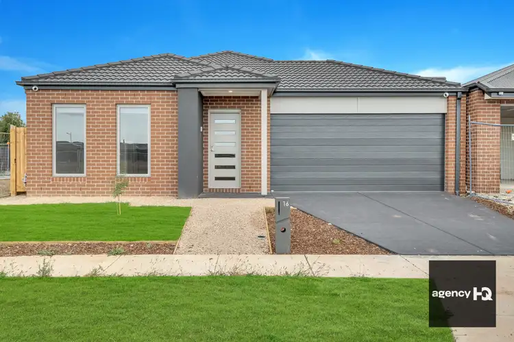 16 Vondel Avenue, Tarneit VIC 3029
