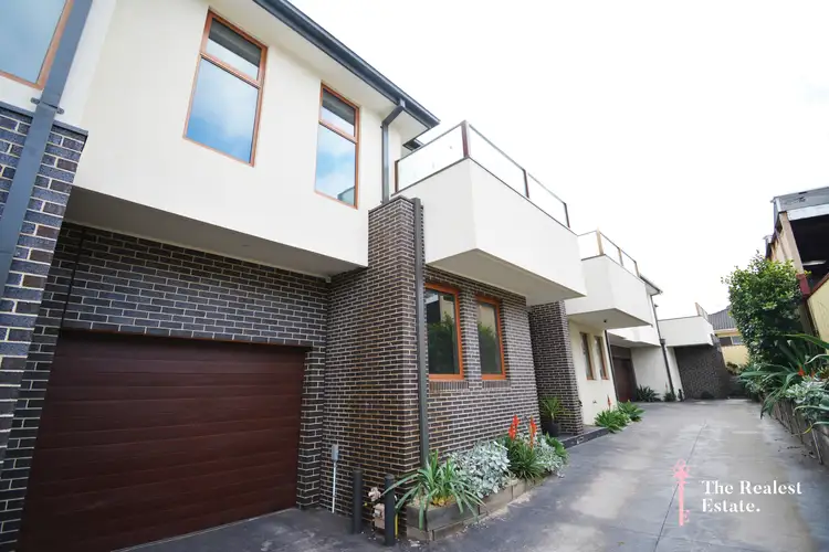 2/4 Stewart Street, Pascoe Vale VIC 3044