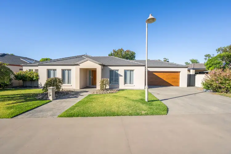 Second view of Homely house listing, 9 Elm Terrace, Shepparton VIC 3630