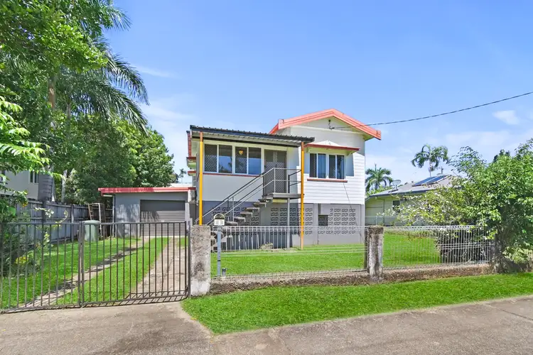 55 MOODY STREET, Mooroobool QLD 4870