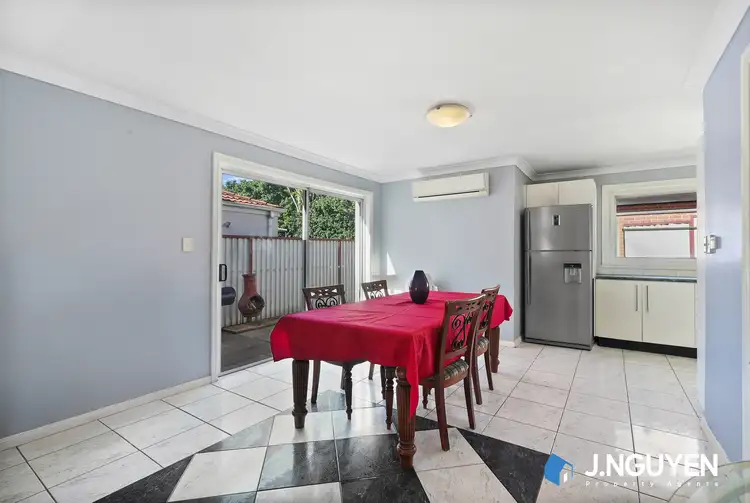 Third view of Homely townhouse listing, 4/620-622 The Horsley Drive, Smithfield NSW 2164