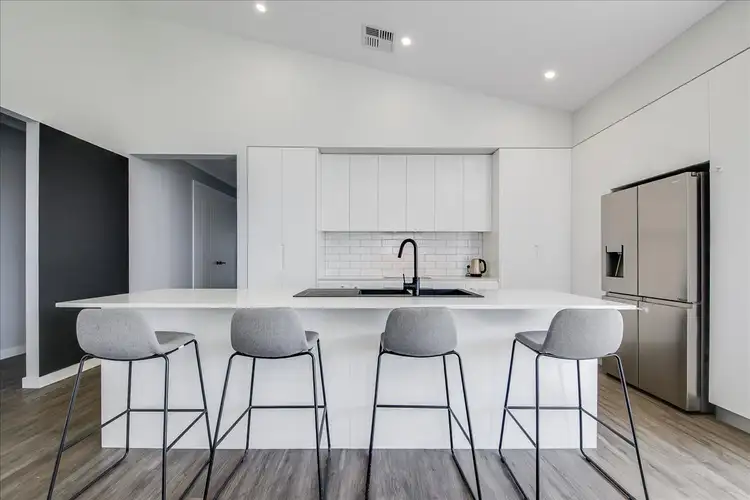 55 Roy Crescent, Thirlmere NSW 2572