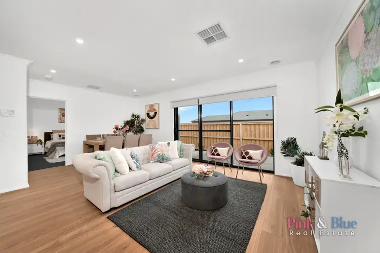 14 coghill loop, Rockbank VIC 3335