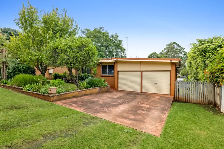 16 Hazzard Street, Centenary Heights QLD 4350