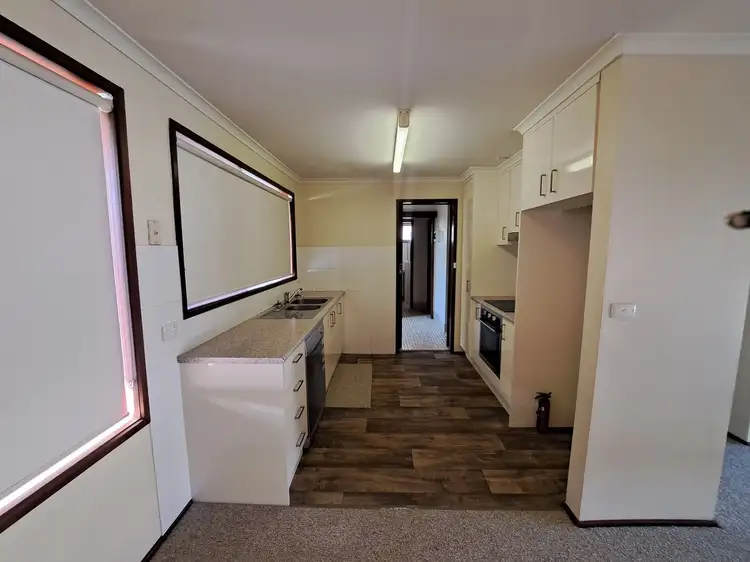 Third view of Homely unit listing, 2/486 Kotthoff Street, Lavington NSW 2641