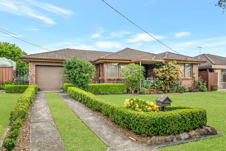 17 Rowena Street, Greystanes NSW 2145