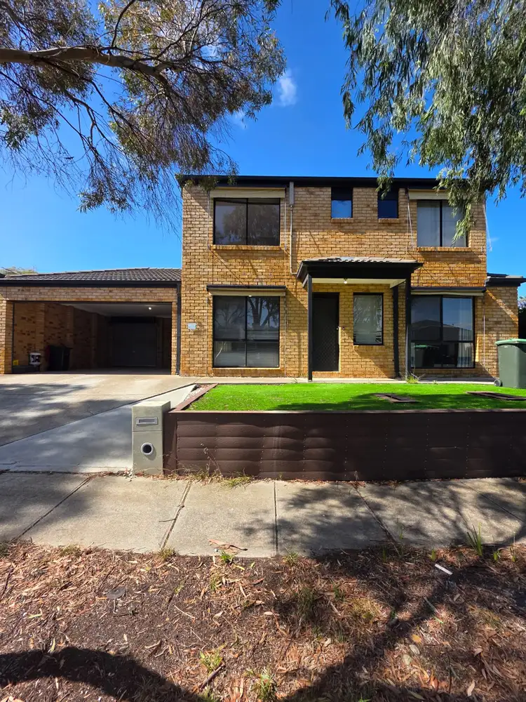 3 Ashburton Avenue, Manor Lakes VIC 3024