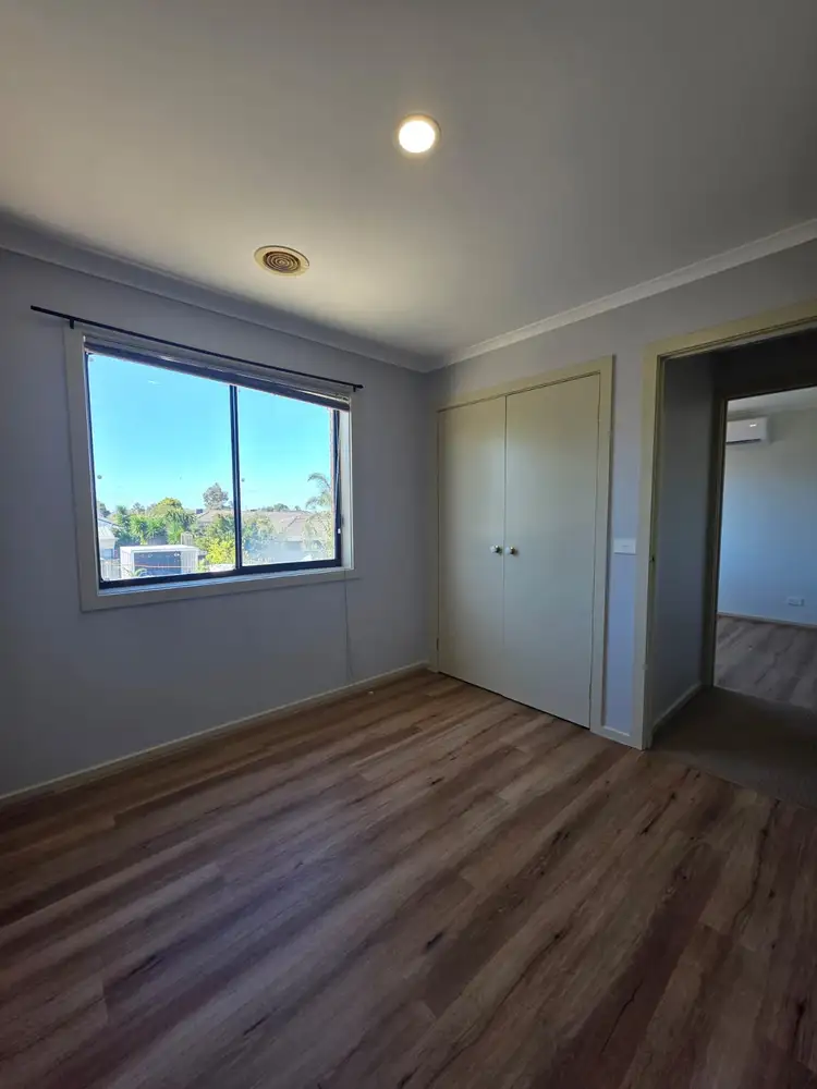 Fifth view of Homely house listing, 3 Ashburton Avenue, Manor Lakes VIC 3024