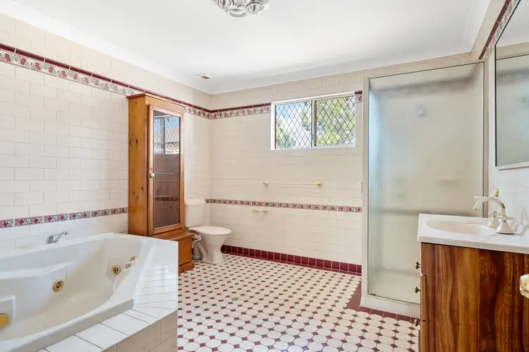 Third view of Homely house listing, 1 Erin Court, Boulder WA 6432