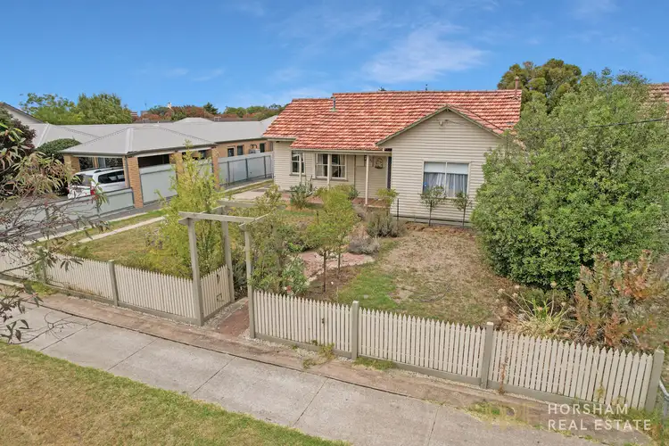 33 Gardenia Street, Horsham VIC 3400