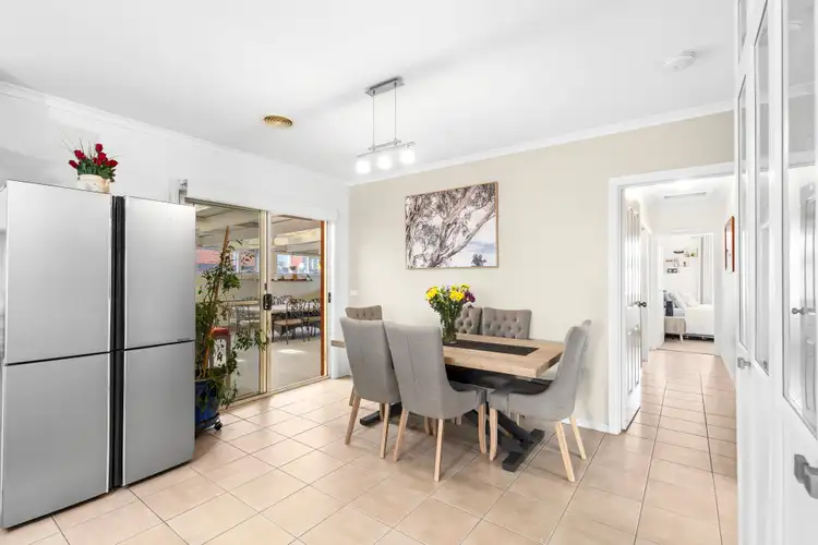 Fifth view of Homely house listing, 33 Citius Close, Lara VIC 3212