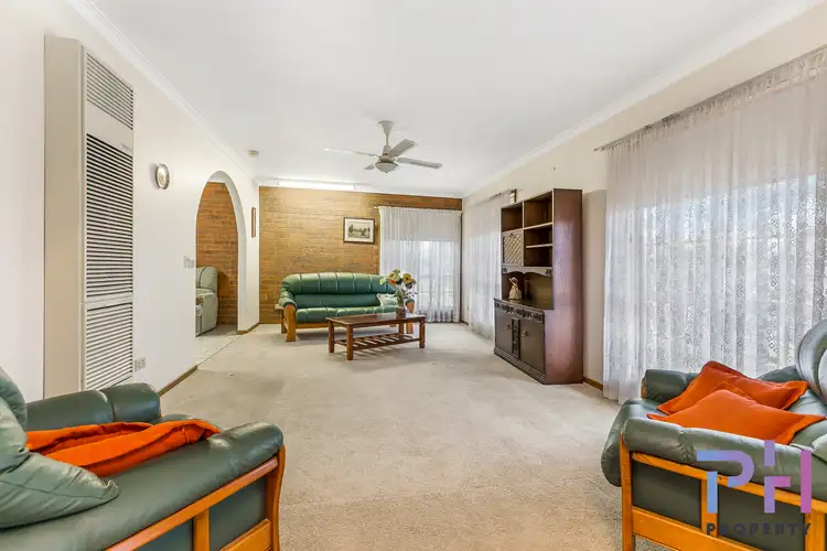 Second view of Homely house listing, 39 Clee Crescent, Strathdale VIC 3550