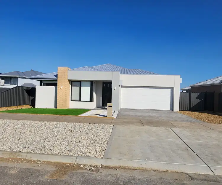 9 Soderstrom Street, Lucas VIC 3350