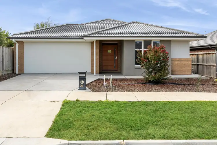 28 Latitude Street, Mount Duneed VIC 3217