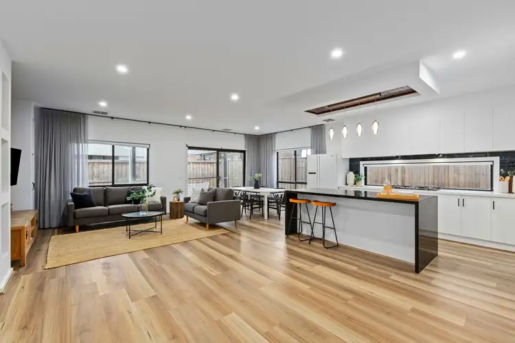 45 Inglenook Circuit, Armstrong Creek VIC 3217