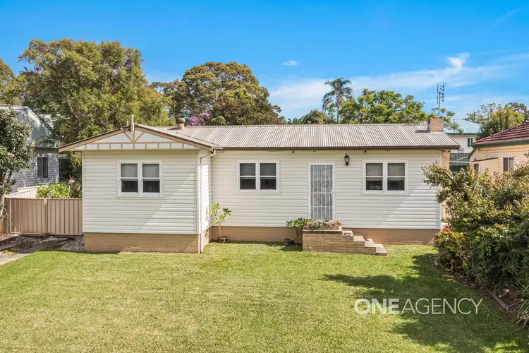 143 East Street, Nowra NSW 2541