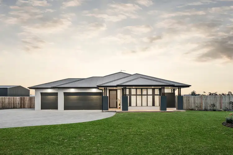 7 Rowley Drive, Winchelsea VIC 3241