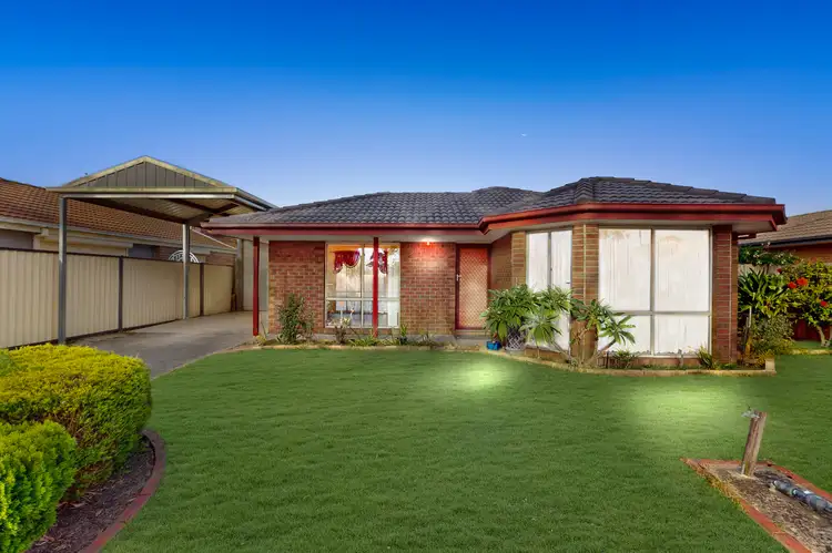 4 Redwood Avenue, Hampton Park VIC 3976