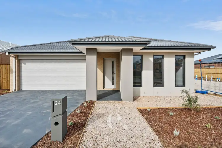 24 Pigeon Street, Charlemont VIC 3217