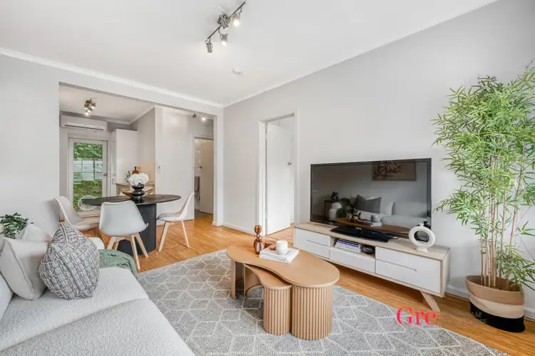 2/22 Whitby, Brunswick West VIC 3055