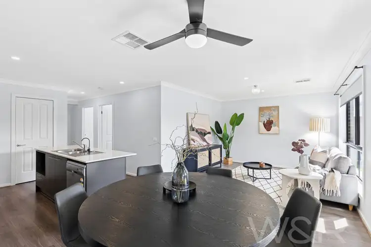 Fourth view of Homely house listing, 18 Emperor Way, Onkaparinga Heights SA 5163
