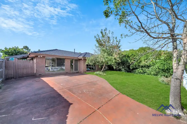 Second view of Homely house listing, 26 Bosco Close, Narre Warren VIC 3805