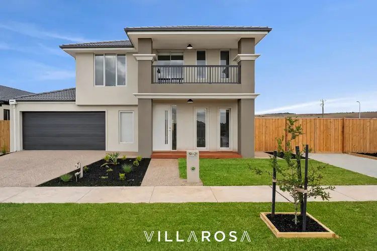 19-21 Pickering Crescent