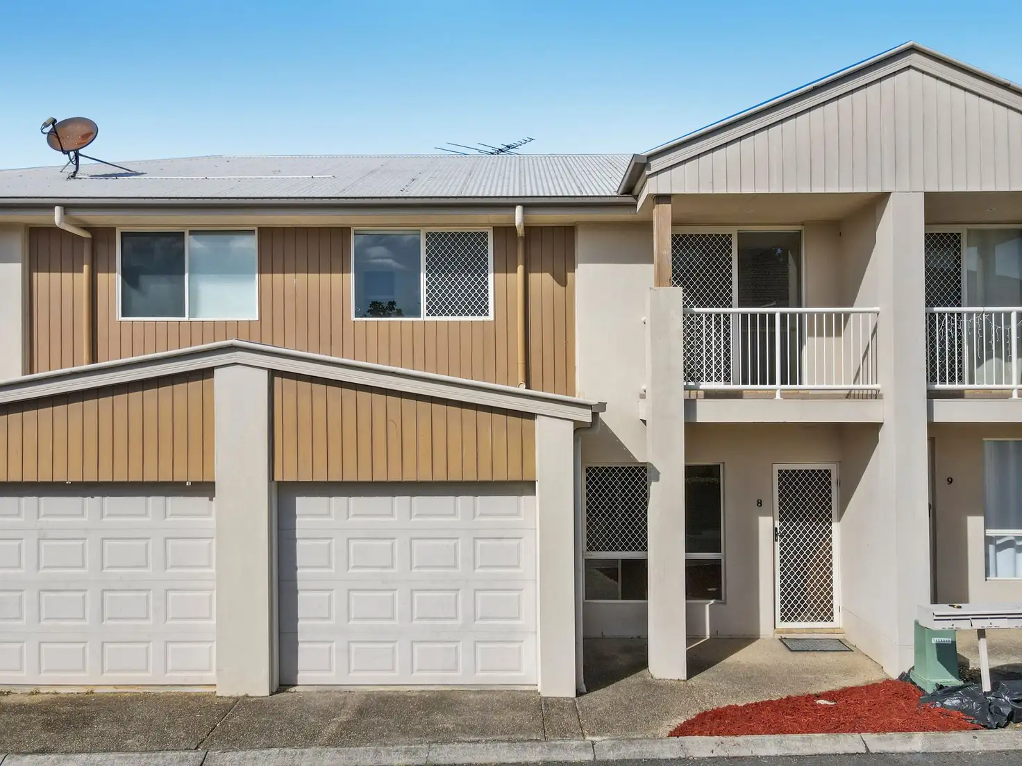 Main view of Homely townhouse listing, 8/11 Pyranees Street, Calamvale QLD 4116