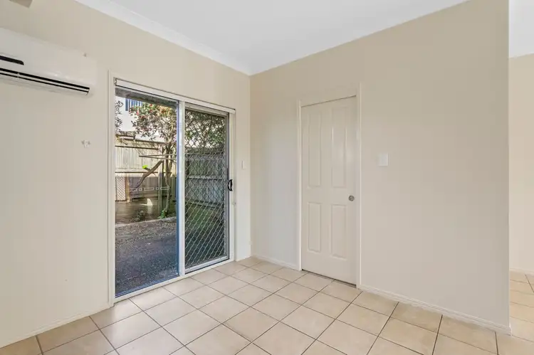Sixth view of Homely townhouse listing, 8/11 Pyranees Street, Calamvale QLD 4116