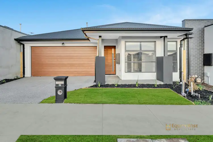 27 Shillings Road, Mambourin VIC 3024