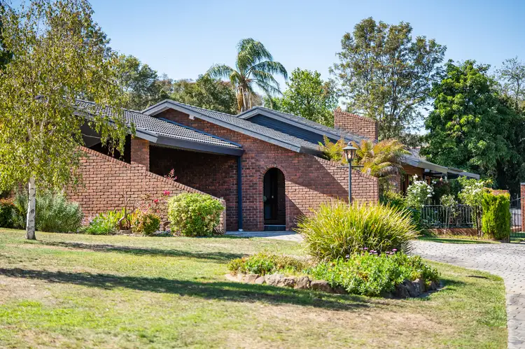 12 Bandalong Road, Springdale Heights NSW 2641